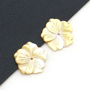 Natural Yellow Shell Carved Flower Beads 20mm MOP Floral Loose Beads For DIY Necklace Jewelry Making Accessories