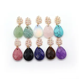 Pendentifs en pierres naturelles forme goutte avec bélière feuille dorée et zircon