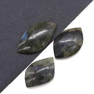 Natural Labradorite Stone Leaf Shape Pendant For DIY Jewelry Making Necklace Bracelet Craft Accessories Polished Gemstone Charm