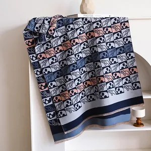 Écharpe à carreaux bleu marine et rose avec motifs éléphants, châle doux aspect cachemire