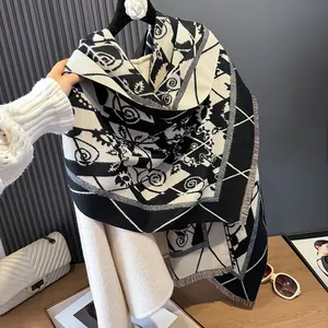 Vintage Rose Jacquard Winter Warme Sjaal Voor Vrouwen Imitatie Kasjmier Omslagdoek Geometrisch Floral Kwastjes Elegant