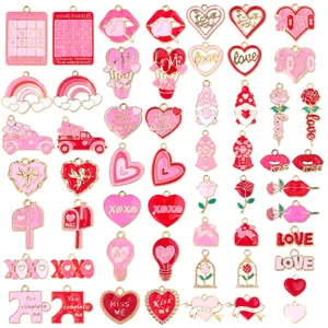 Mix de dijes esmaltados de San Valentín con corazones y texto LOVE para joyería DIY