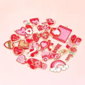 Set di ciondoli smaltati a forma di cuore e fiore rosa per gioielli fai-da-te San Valentino