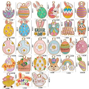 Variedad de dijes de Pascua de aleación con conejos y huevos con medidas de tamaño