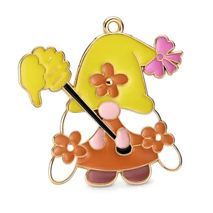 Pendentif gnome de Pâques avec chapeau jaune fleuri et robe orange pour bijoux DIY