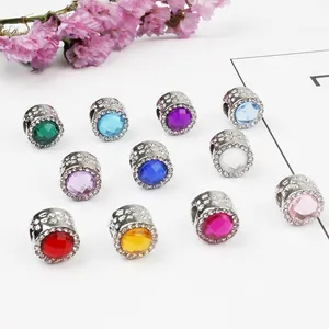 Cuentas de opalo facetadas coloridas con metal plateado y circonitas para pulseras DIY