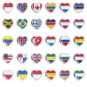 Set of 30 heart-shaped national flag charms for DIY bracelets made of alloy and enamel