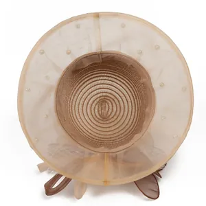 Chapeau de soleil élégant en organza pour femmes avec perles et ruban décoratif chic