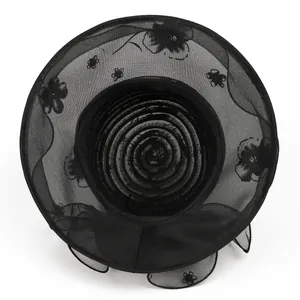 Elegante cappello da sole in organza nera con ricamo floreale e tesa larga protezione UV donna