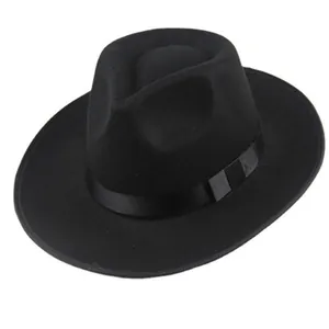 Chapeau fedora classique en feutre noir avec couronne en goutte et ruban en satin