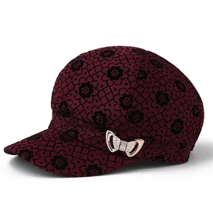 Casquette à Visière en Dentelle Florale Rétro Pour Femmes Avec Décoration de Nœud Métal Strass Élégant Pare-soleil Mode Chapeau de Baseball