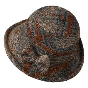 Cappello da donna in lana a quadri con fiocco per autunno e inverno in stile retrò