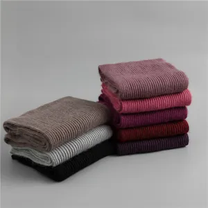 Sciarpe spesse in pelo di coniglio in 8 colori con trama a maglia a coste