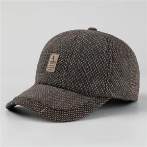 Cappello da baseball invernale da uomo in tweed marrone con fodera in pile caldo