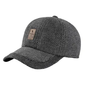 Cappello da baseball in lana grigia da uomo con paraorecchie e fodera in pile caldo