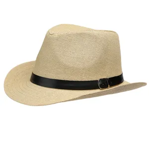 Chapeau de paille à large bord beige avec ruban en cuir noir et boucle argentée