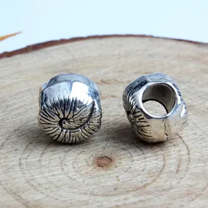 Pair of retro silver alloy snail spiral pattern beads for DIY jewelry making
