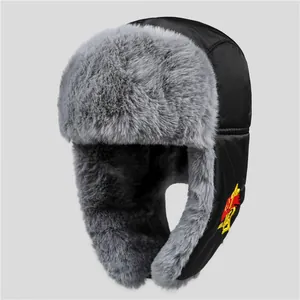 Chapka d'Hiver pour Hommes Femmes Doublée en Fausse Fourrure avec Rabats d'Oreilles Bonnet Coupe-vent Ushanka Lei Feng Brodé Chaud pour l'Extérieur