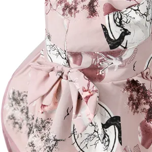 Cappello da sole rosa da donna a tesa larga con protezione per il collo e stampa