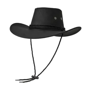 Detalle de un sombrero de vaquero negro con banda trenzada y cordón ajustable para la barbilla