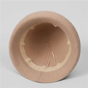 Chapeau cloche en tricot kaki style britannique avec cordon de serrage réglable