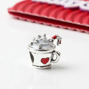 Ciondolo a Forma di Tazza di Gelato Bevanda Calda di Natale in Lega Smaltata Design a Cuore Fai-da-te Accessori per Gioielli Donna
