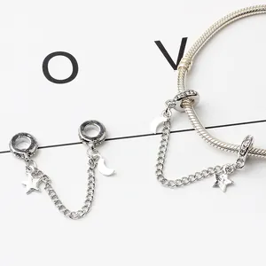S925 Silber Sicherheitskette mit Stern- und Mondanhänger für Charm-Armbänder mit Zirkonia