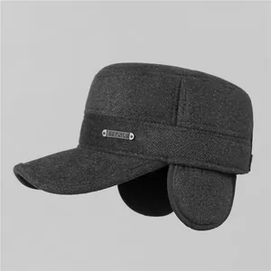 Heren Winter Warme Flat Top Pet Wolmix Fleece Gevoerd Militaire Stijl Cadet Hoed Met Oorflappen Voor Ouderen Buiten Winddicht