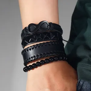 Set di 4 bracciali in pelle nera da uomo con simbolo dell'infinito e borchie punk