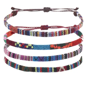 Lot de 4 bracelets bohèmes faits à la main en corde de cire imperméable pour plage et été