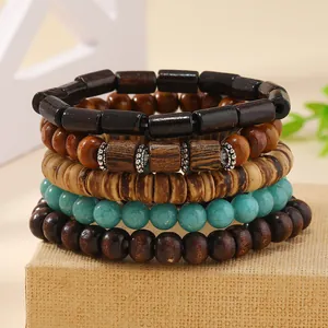 Böhmisches mehrlagiges Holzperlen-Armband-Set mit Türkis-Akzenten im Vintage-Stil