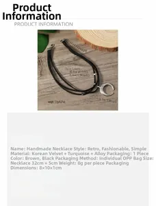 Détail du collier bohème avec pendentif croissant de lune et cordon en velours noir