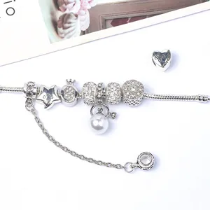 Bracelet à breloques en argent DIY avec étoile de mer, couronne et cœur Be My Valentine