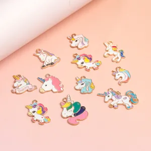 Mélange de 11 pendentifs licorne en émail coloré et métal doré pour bijoux DIY