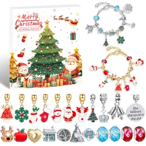Weihnachts-Bastelset für Armbänder mit festlichen Anhängern und dekorativer Geschenkbox
