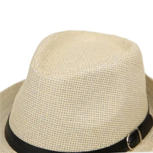 Sombrero fedora clásico de paja beige con cinta negra para protección solar
