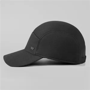Men's thermal baseball cap with ear protection and side metal logo in black