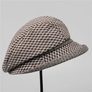 Chapeau cloche classique en laine à motif pied-de-poule marron pour femmes âgées