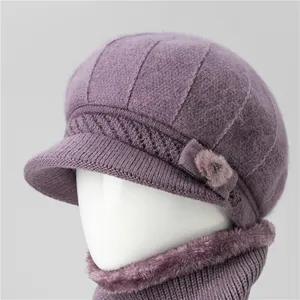 Set Berretto e Sciarpa in Maglia Misto Pelo di Coniglio Invernale da Donna Elegante Berretto Newsboy Caldo Con Fiocco Pompon Per Nonna Anziana