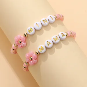 Set de bracelets en perles de fleurs de pêcher roses avec breloques Mama et Mini et dorures