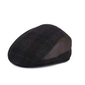 Men's Vintage British Style Flat Cap Winter Warm Ear Protection Duckbill Hat Plaid Pattern Spliced Leather Ivy Cap For Dad