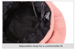 Detail of adjustable drawstring and lining inside the 100% wool beret for women
