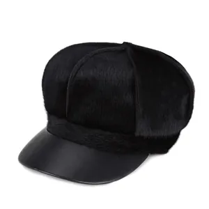Women's black newsboy cap in faux fur and leather, stylish winter baker boy hat