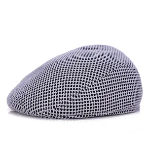Atmungsaktive graue Mesh-Schirmmütze für Herren im modischen britischen Newsboy-Stil
