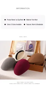Détail montrant les couleurs des bérets en pure laine et leur texture douce