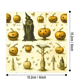 Detail von Vintage Halloween Bastelpapier mit Kürbis und Hexe Skizze Mustern