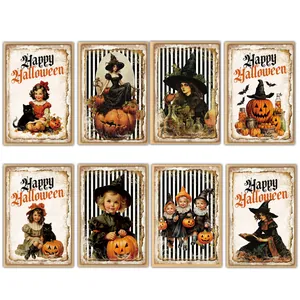Set van acht vintage Halloween-kaarten met retro zwarte katten, heksen en pompoenen