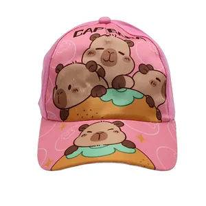 Rosa Kinder-Baseballkappe mit süßen Cartoon-Capybara-Prints und Capybara-Textlogo