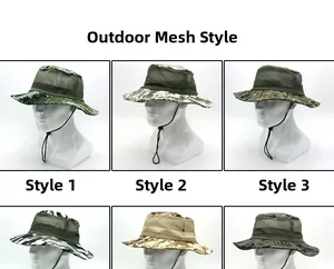 Detailansicht Outdoor-Boonie-Hüte mit Camouflage-Muster, Mesh-Einsatz und verstellbarem Band