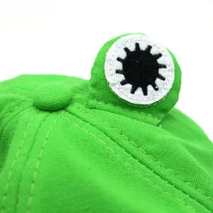 Green frog fisherman hat with cute big eyes and high-quality cotton twill embroidery detail